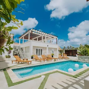 https://eva-resort.comcaribbean.com