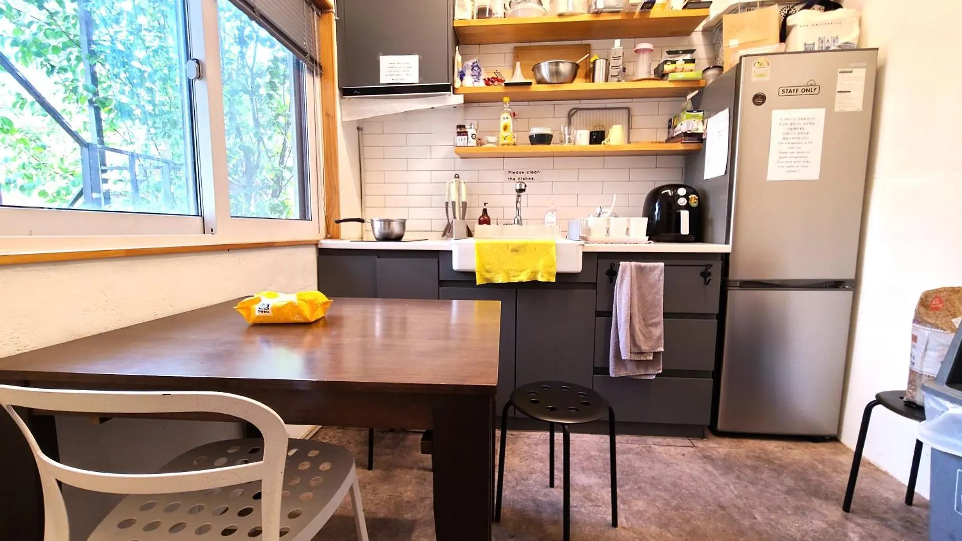 Seoul Cube Itaewon Vandrarhem